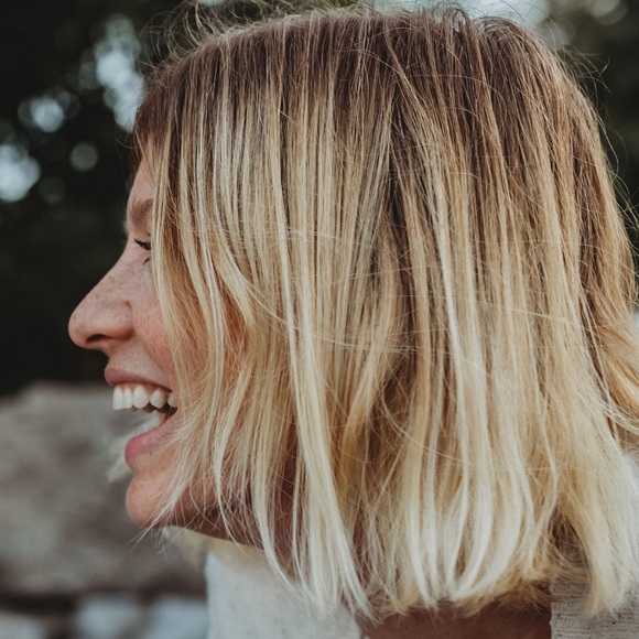 Meet your Posher, Kris - Picture 1 of 1